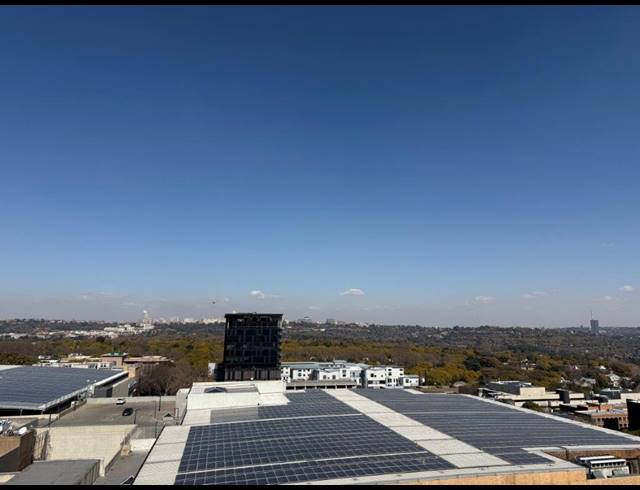 2 BEDROOM APARTMENT TO LET IN ROSEBANK